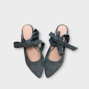 A.D & Daughters suede 3 inches heels mules.